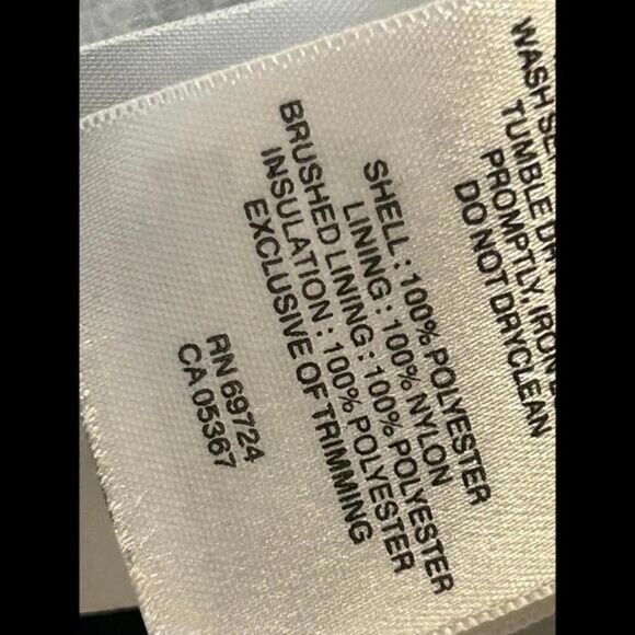 Columbia Full Zip White Jacket Coat  RN 69724‎  Medium - Picture 4 of 6